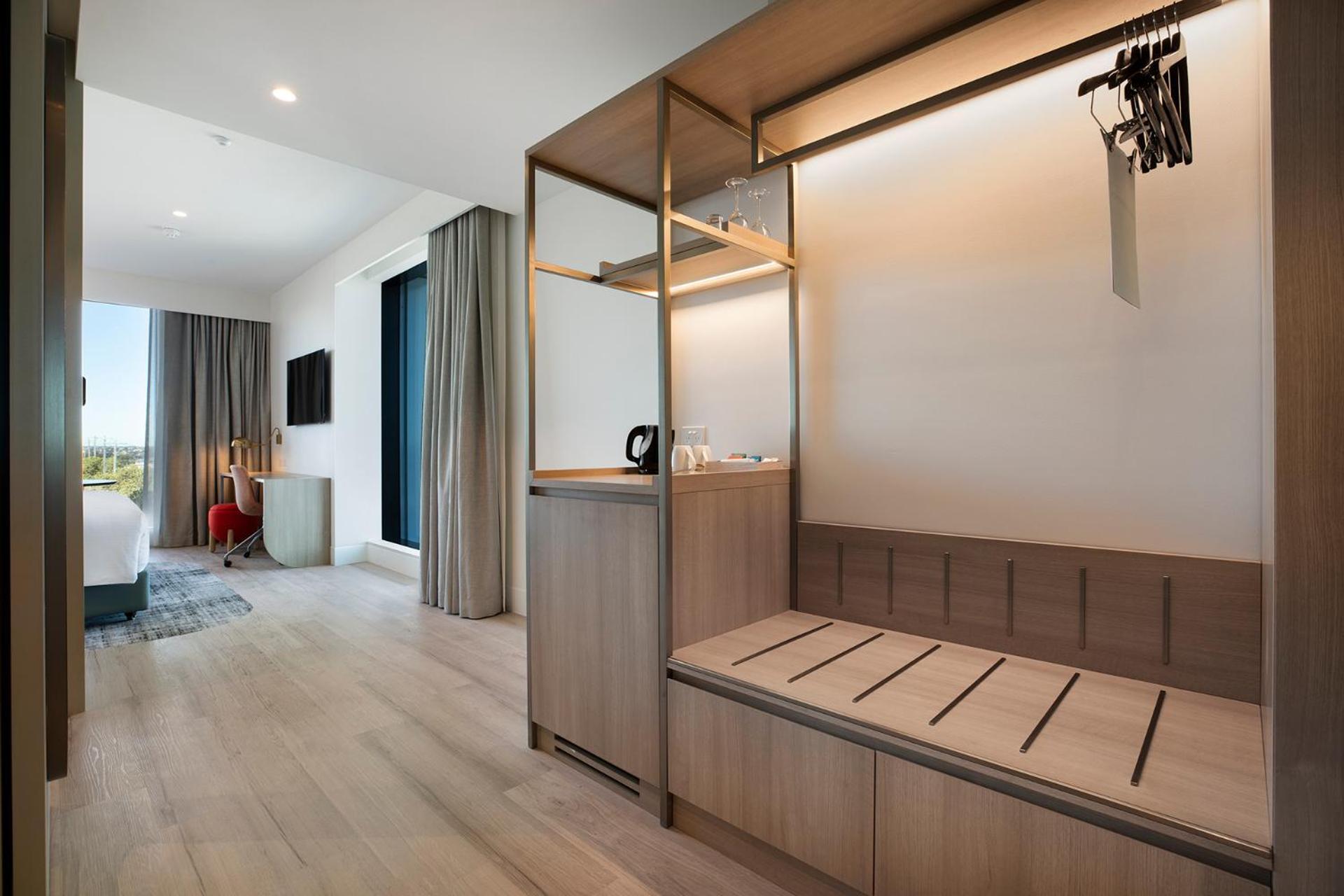 Holiday Inn & Suites Geelong By Ihg Exterior photo